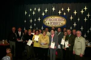 Gruppenbild nach Ehrungen