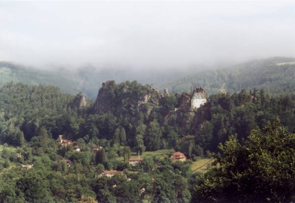 Ort Mal Skla mit Kapelle